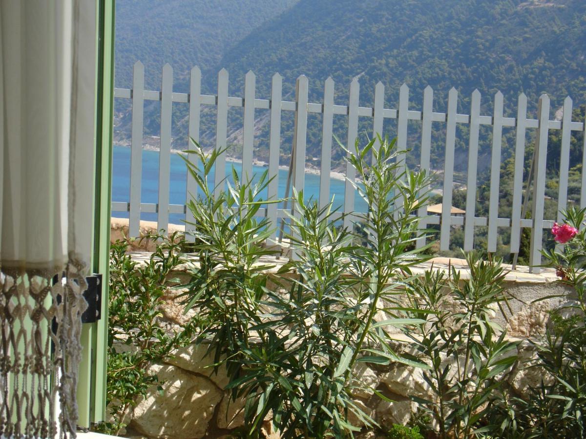 Vila Deep Blue-apartment Selana sea view Ayios Nikitas Luaran gambar