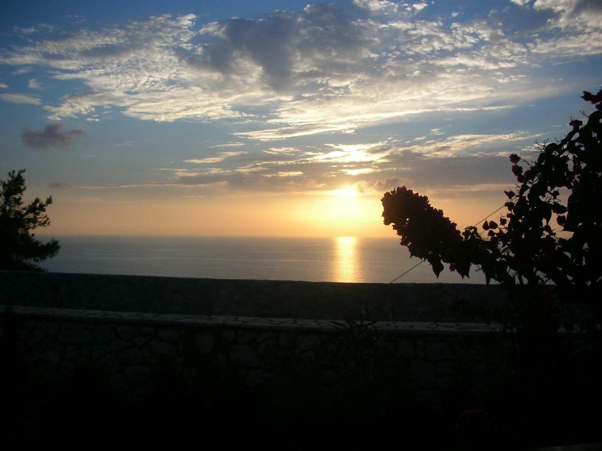 Vila Deep Blue-apartment Selana sea view Ayios Nikitas Luaran gambar